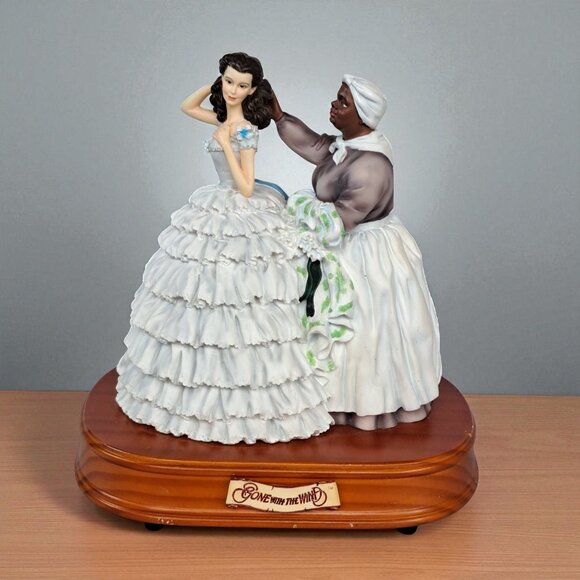 Gone with the Wind Music Box Tara’s Theme: Scarlett And Mammie - Picture 1 of 11